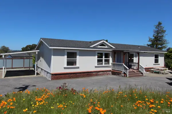2408 Magnolia Avenue, Petaluma, CA 94952