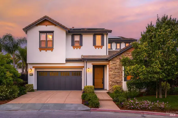 12 Avocet Court, Novato, CA 94949