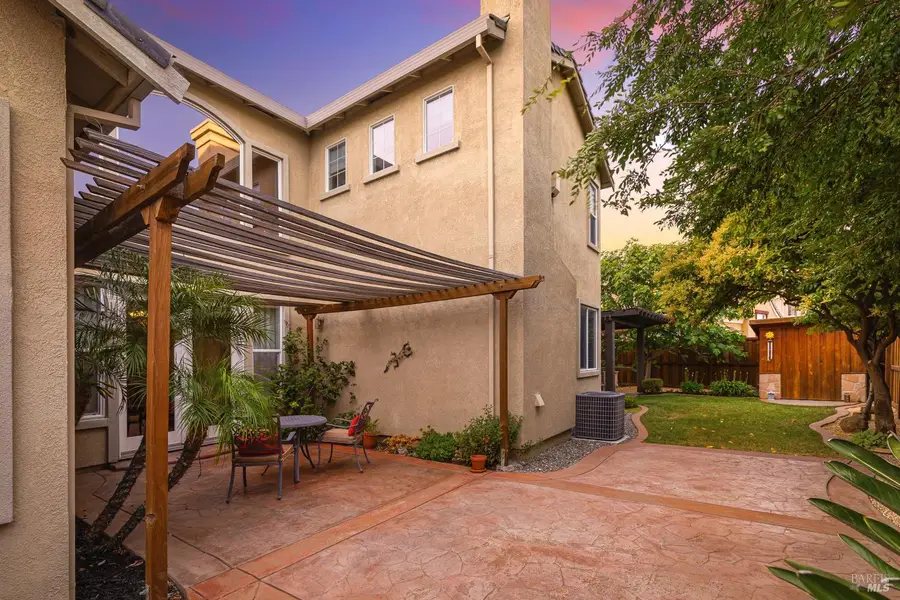 219 Snowy Owl Drive, Vacaville, CA 95687 - #3