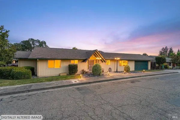 30 Highland Court, Ukiah, CA 95482