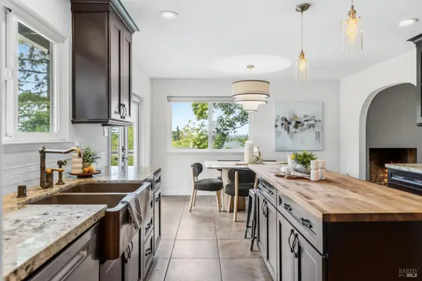 30 Montecito Boulevard, Napa, CA 94559