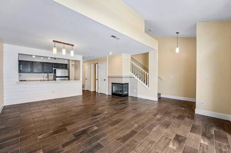 567 E Jasmine Circle, Santa Rosa, CA 95407 - #3