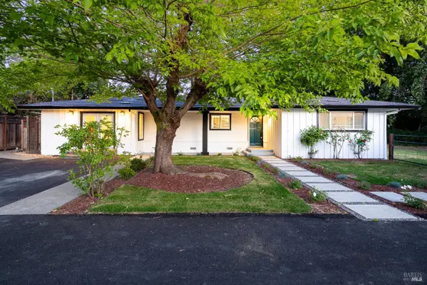 10999 Old Redwood Highway, Windsor, CA 95492