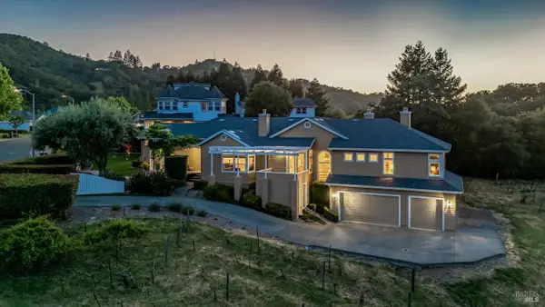 4548 Fable Court, Santa Rosa, CA 95404