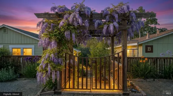17323 Hillside Avenue, Sonoma, CA 95476