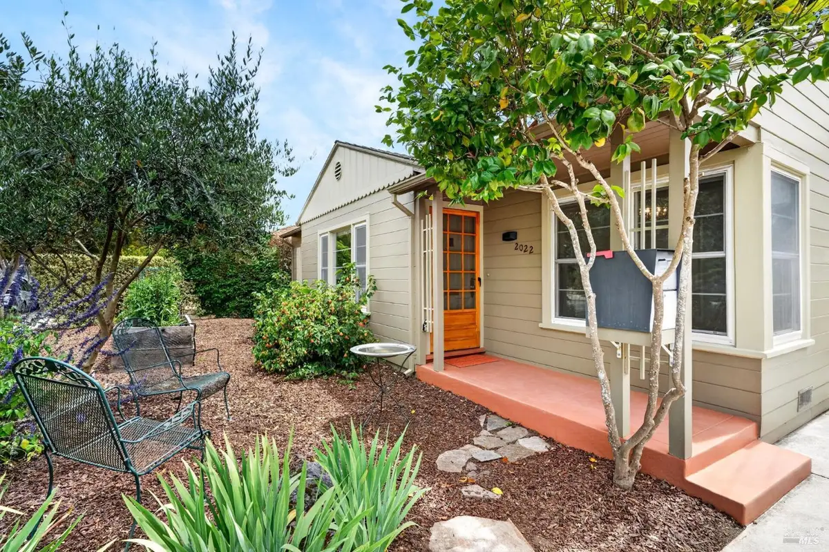 2022 Augustan Avenue, Santa Rosa, CA 95404 - #1