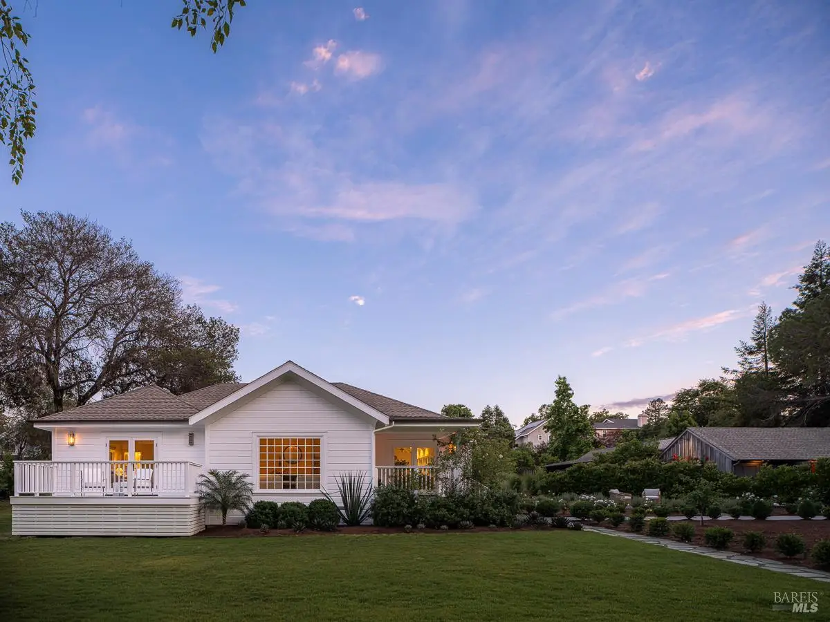 555 Magnolia Avenue, Petaluma, CA 94952 - #1