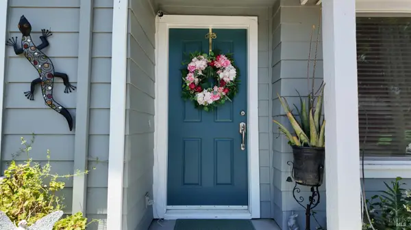 2771 Cumberland Street, Santa Rosa, CA 95407