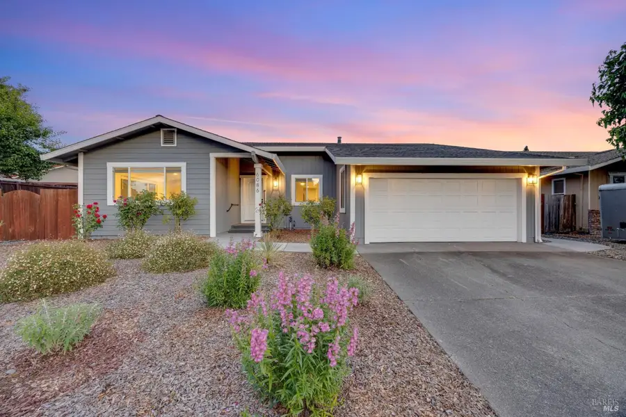 6086 Dinah Court, Rohnert Park, CA 94928 - #2