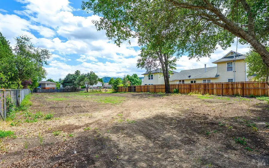 107 South Street, Cloverdale, CA 95425 - #2