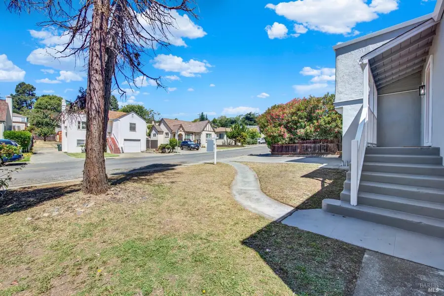 246 Viewmont Avenue, Vallejo, CA 94590 - #3