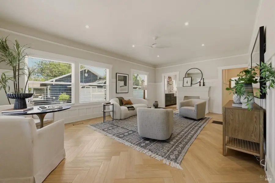 2303 Main Street, Napa, CA 94558 - #2