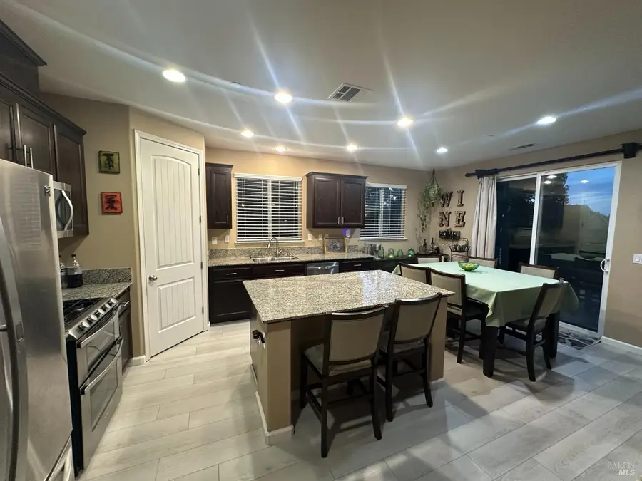 2126 Yellow Rose Circle, Fairfield, CA 94534 - #2