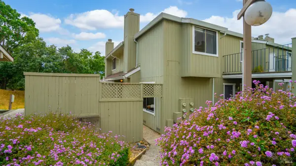 66 Margarita Terrace, Novato, CA 94947