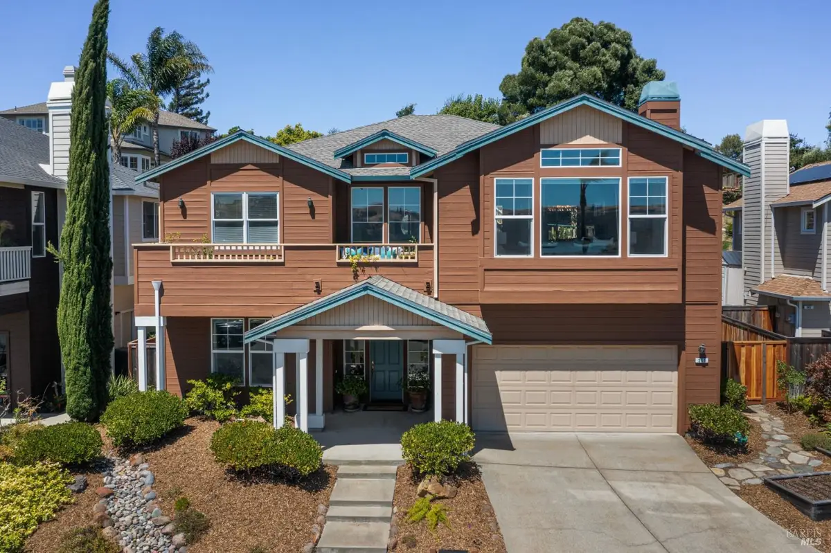 355 Saint Augustine Court, Benicia, CA 94510 - #1