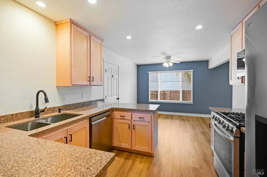 1536 Marlow Road, Santa Rosa, CA 95401 - #3