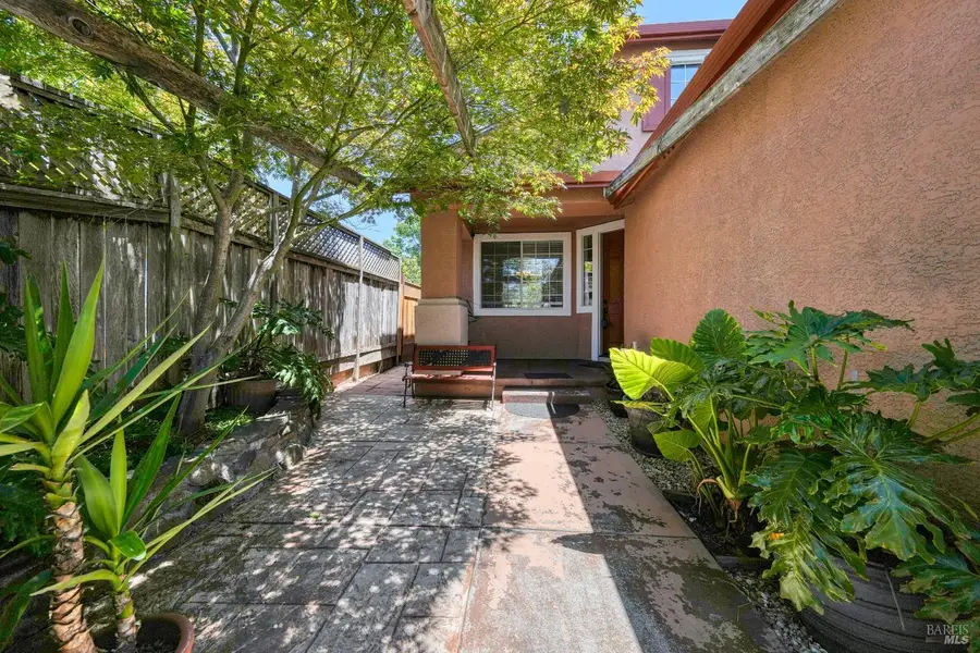 2562 Silver Spur Drive, Santa Rosa, CA 95407 - #2