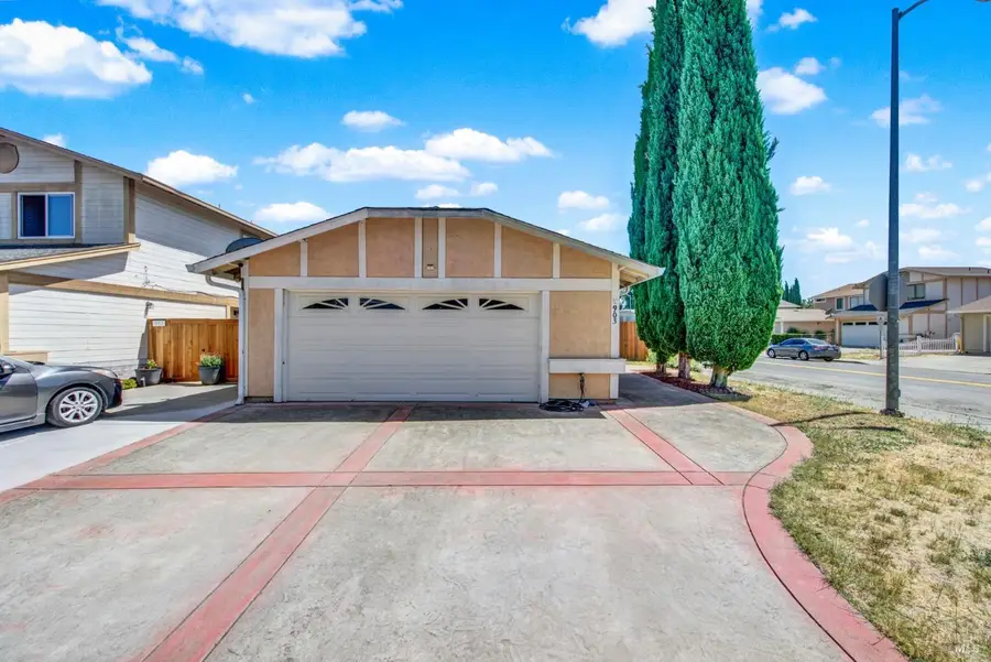 903 Daniel Street, Fairfield, CA 94533 - #3