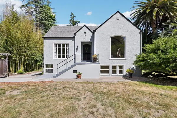 2087 Blucher Valley Road, Sebastopol, CA 95472