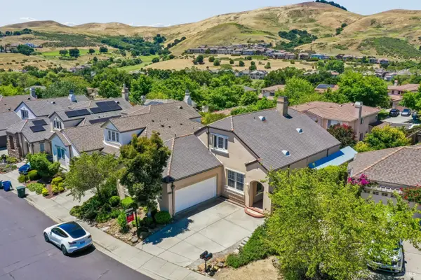 5014 Staghorn Drive, Vallejo, CA 94591
