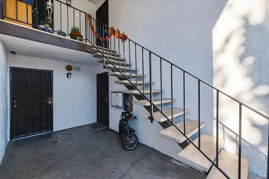 497 Sebastopol Avenue, Santa Rosa, CA 95401 - #2
