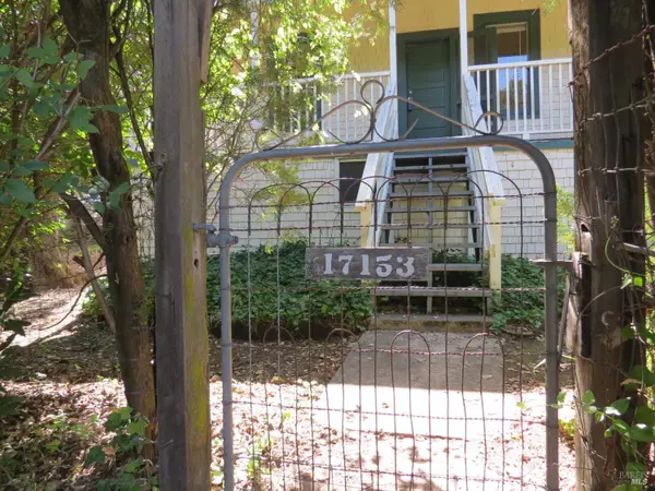 17153 Park Avenue, Sonoma, CA 95476