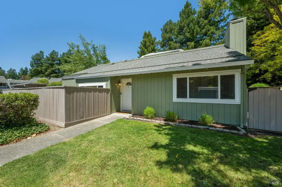 734 Racquet Club Circle, Rohnert Park, CA 94928 - #2