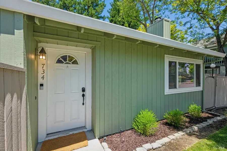 734 Racquet Club Circle, Rohnert Park, CA 94928 - #3