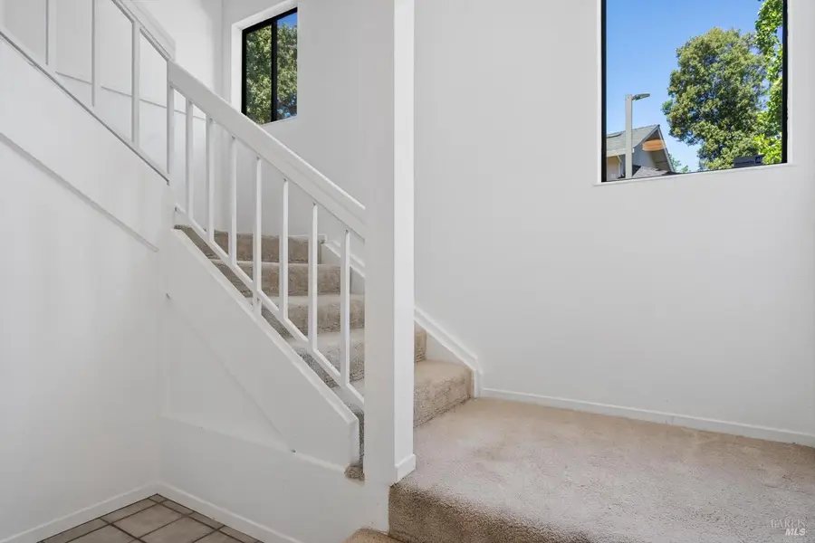 1162 Redwood Boulevard, Novato, CA 94920 - #3