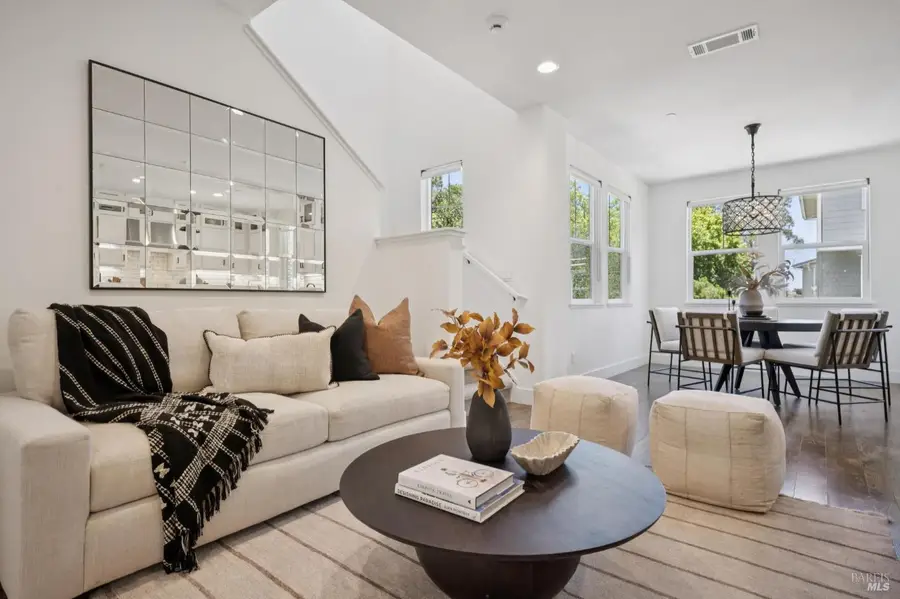 1425 Casa Buena Drive #113, Corte Madera, CA 94925 - #3