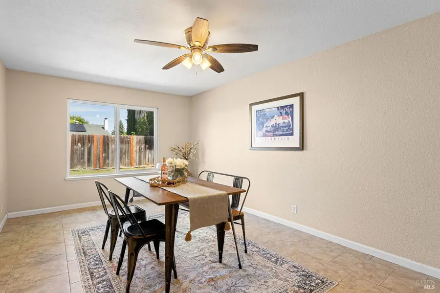 167 Quincy Court, Vacaville, CA 95687 - #3