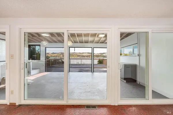 1298 W K Street, Benicia, CA 94510