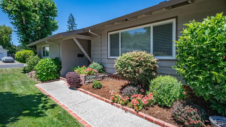 10 Corte Roble, Novato, CA 94949 - #3