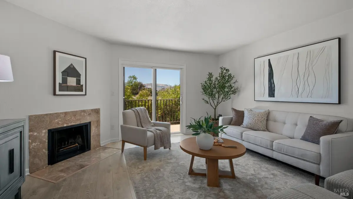 100 Marin Center Drive #5, San Rafael, CA 94903 - #1