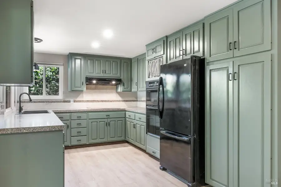 447 Meadowgreen Drive, Santa Rosa, CA 95409 - #2