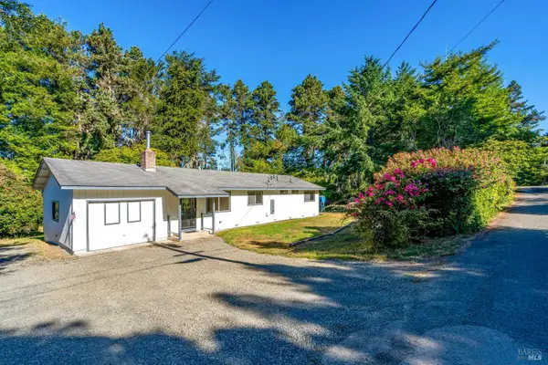 18949 Andrea Way, Fort Bragg, CA 95437