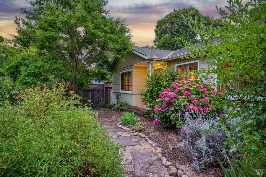 807 Reichert Avenue, Novato, CA 94945 - #2