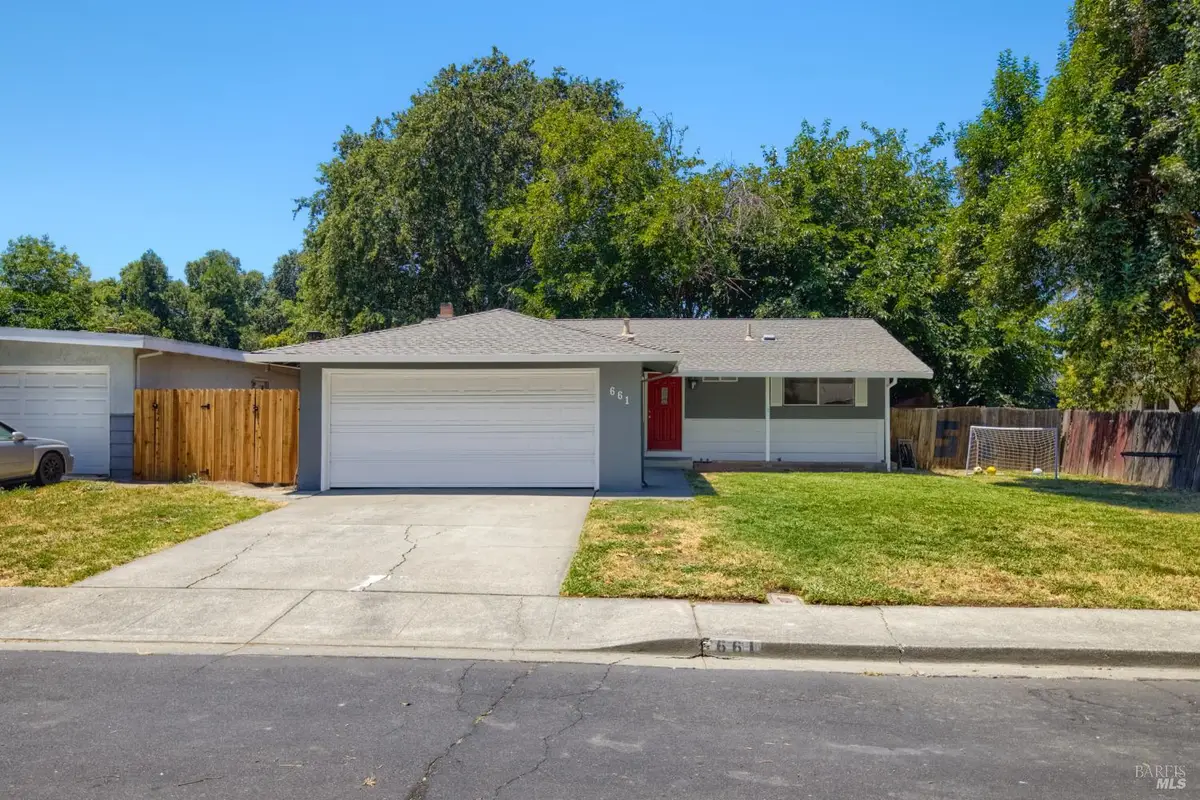 661 Mathews Court, Vacaville, CA 95687 - #1