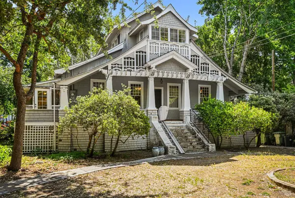 206 Saunders Avenue, San Anselmo, CA 94960