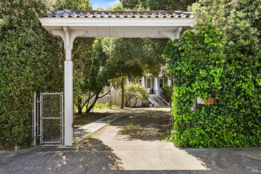 206 Saunders Avenue, San Anselmo, CA 94960 - #2