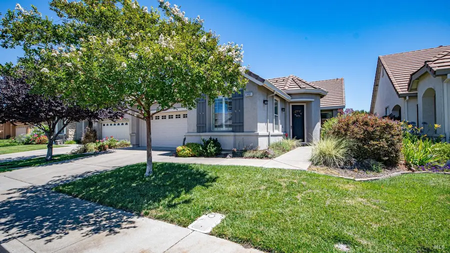 3001 Red Maple Court, Vacaville, CA 95687 - #3