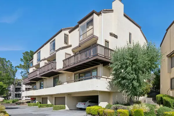 38 Corte Oriental, Greenbrae, CA 94904