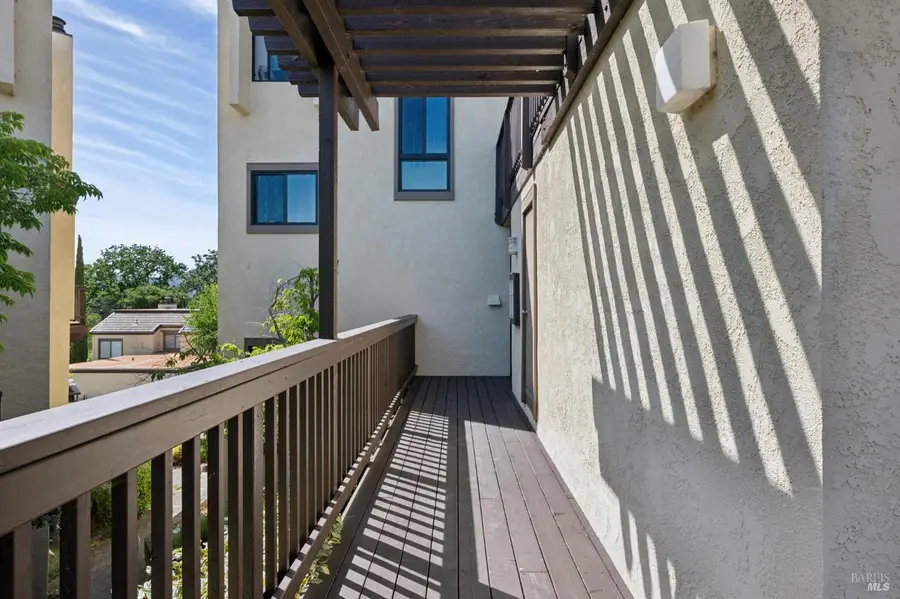 38 Corte Oriental, Greenbrae, CA 94904 - #2
