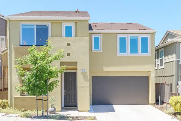 504 Ruby Street, Petaluma, CA 94952