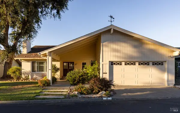 58 Oak Island Circle, Santa Rosa, CA 95409