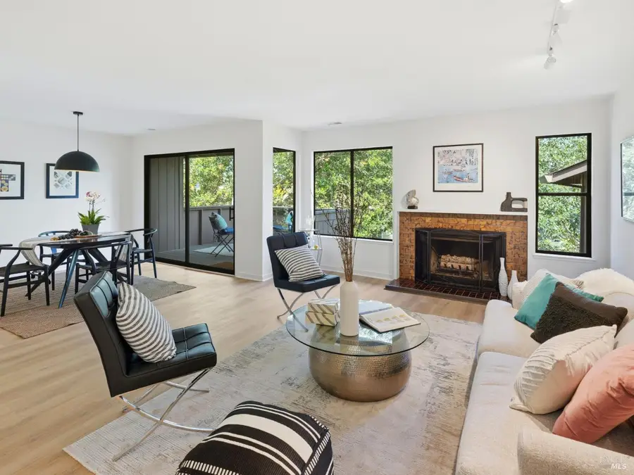 23 Oakcrest Drive, San Rafael, CA 94903 - #3