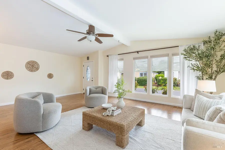 27 Falcon Crest Circle, Napa, CA 94558 - #3