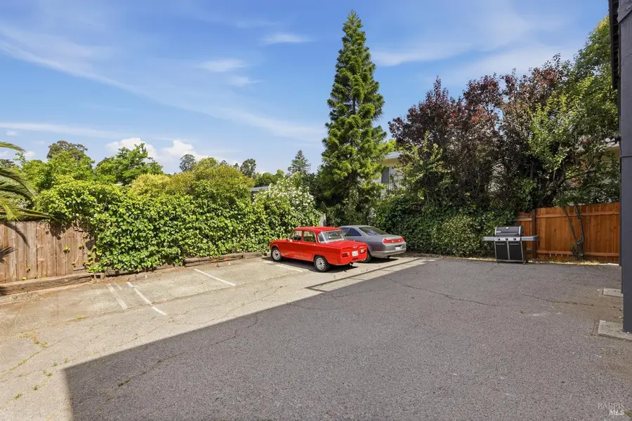31 Valencia Avenue, San Rafael, CA 94901 - #3