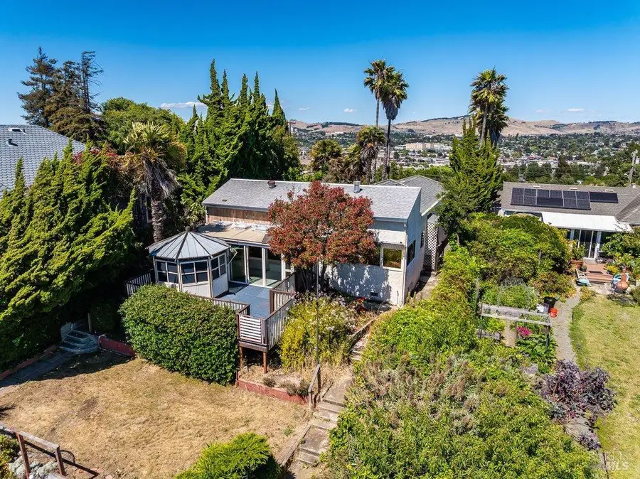 129 Harrier Avenue, Vallejo, CA 94590 - #2