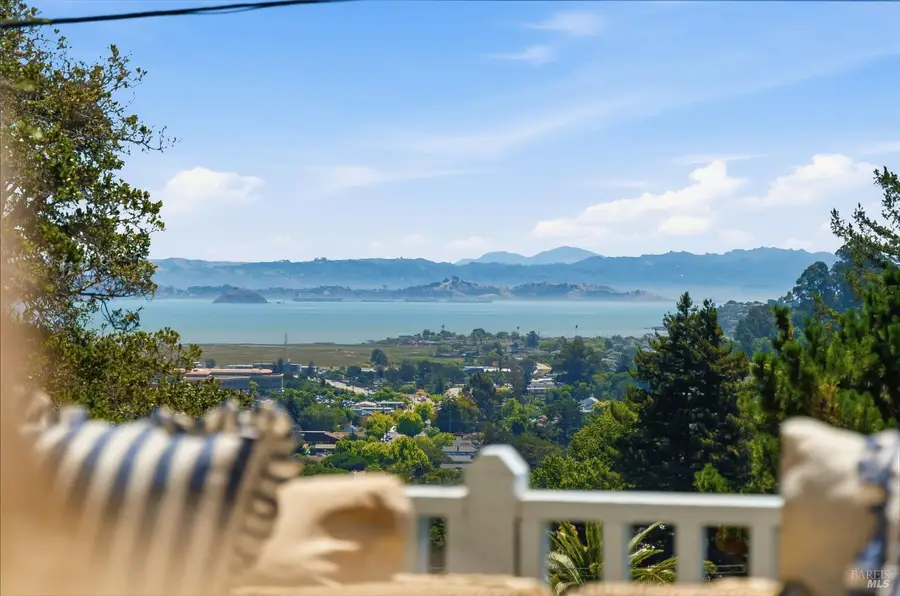 130 Edison Avenue, Corte Madera, CA 94925 - #2